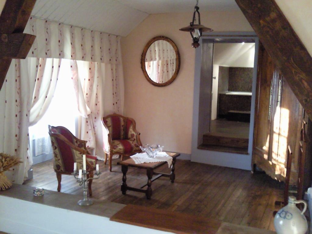 Le Chateau De Prauthoy Cameră foto